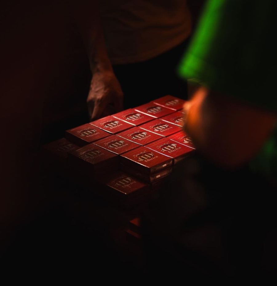 S&M Red Edition-Dealersgrip